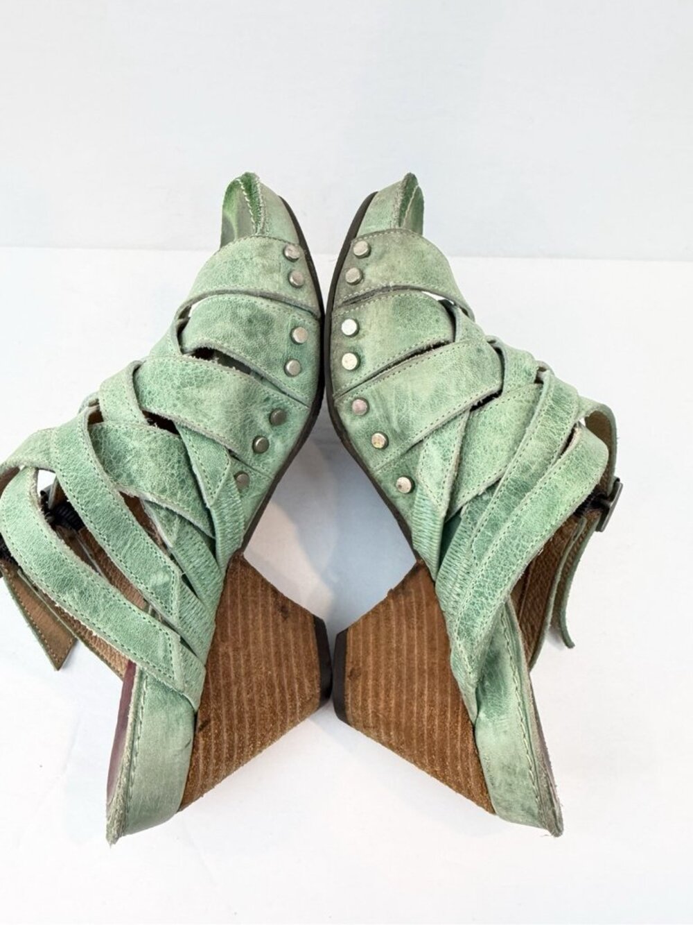 John Fluevog Women's Janice Mint Green Platform Heeled Sandal Size 6 READ - Picture 10 of 16
